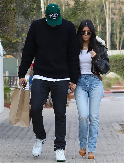 Photo Kourtney Kardashian Et Younes Bendjima Sont All S D Jeuner Au