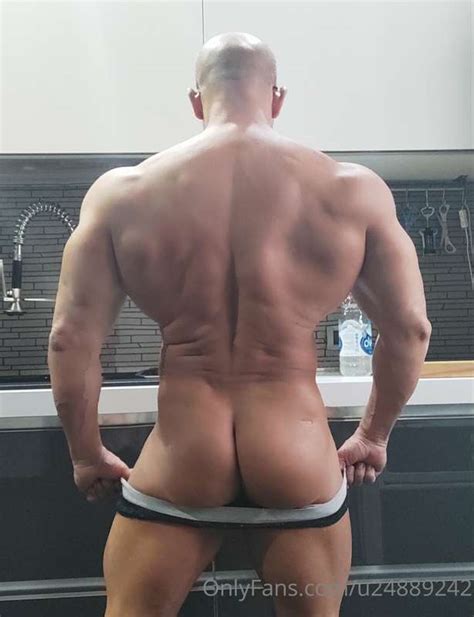 Hot Muscle Dads Page LPSG