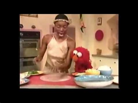 Heather Headley Is The Pocket Queen Elmo S Magic Cookbook 2001