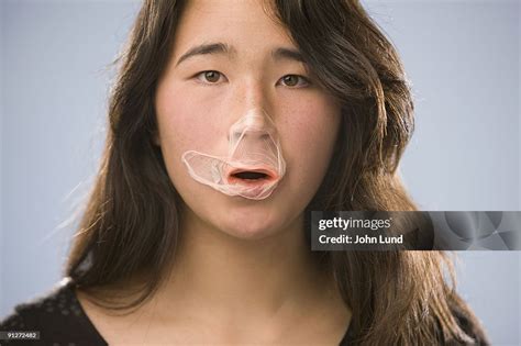 Popped Bubble Gum Bubble High-Res Stock Photo - Getty Images