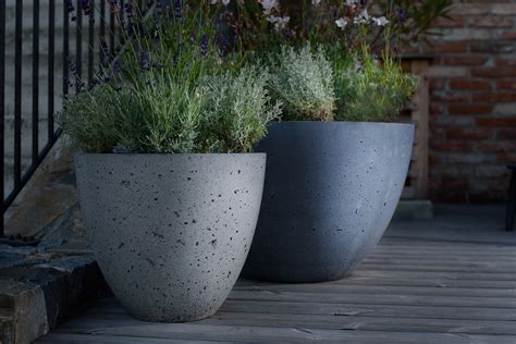 CLASSIC (concrete planters) | Behance