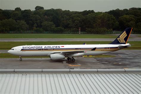 Vstj Singapore Airlines V Stj Airbus A Singapore Airl Flickr