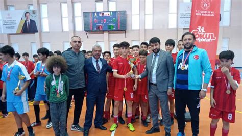 Yıldız Erkekler Futsal Turnuvası Kayseri 1 si Takımımız