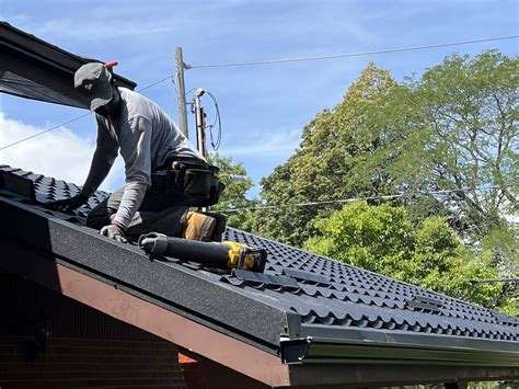 Professional Metal Roof Installation vs DIY Metal Roofing?