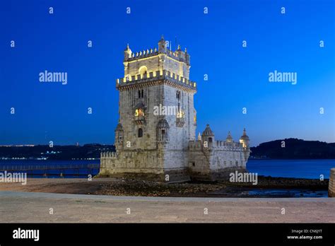 Torre De Belem Lisboa Portugal Rio Tejo Stockfotografie Alamy