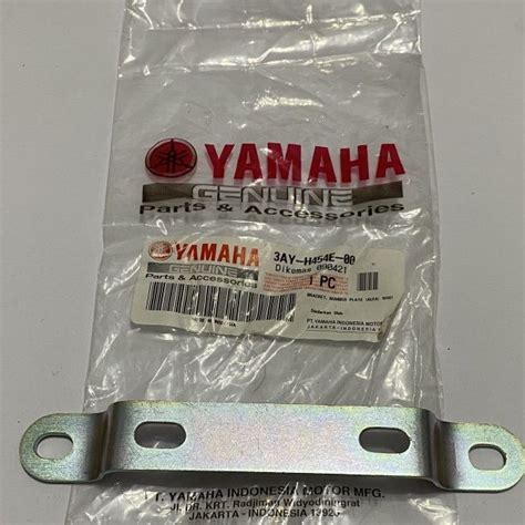 Breket Bracket Dudukan Plat Nomor Yamaha Jupiter Z Vega R 5TP H454E 01