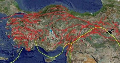 Fay hattı haritası 2023 Deprem risk haritası ile Türkiye de fay hattı