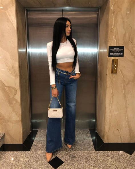 VIP брюнетка Айша, для мальчишника в Мск и заграницей