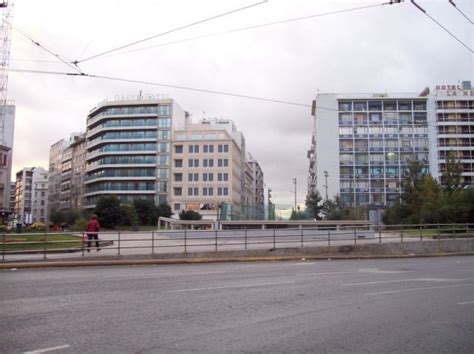 Plaza Omonia Atenas La Guía de Viaje