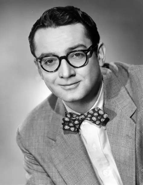 COMEDIAN SONGWRITER AND TV show host Steve Allen wearing glasse - 1965 ...