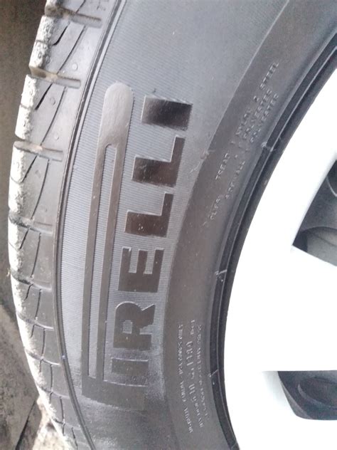 Pirelli Cinturato P R H Renault Logan G