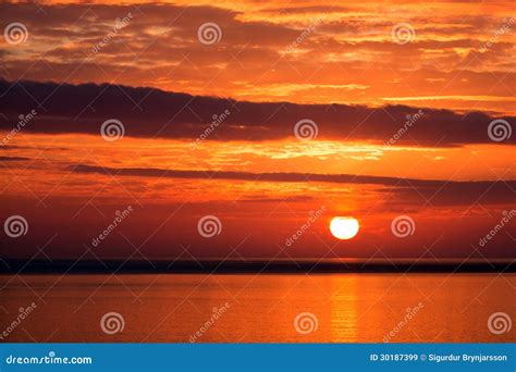 Sunset in Iceland stock image. Image of paradise, dark - 30187399