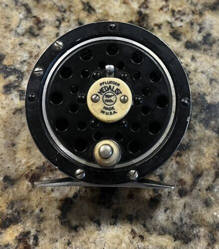 Vintage Pflueger Medalist Fly Reel Vintage Fly Reel Free Shipping