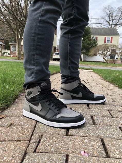 Jordan 1 Shadows : r/Sneakers