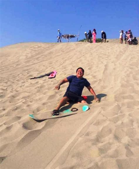 Paoay Sand Dunes - Falling Face First While Sandboarding! - Jon to the ...