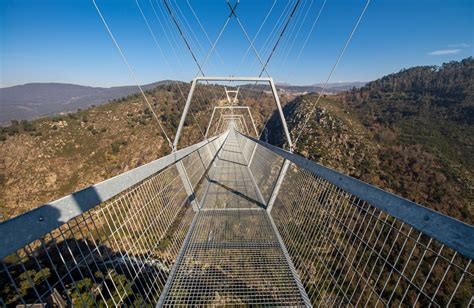 16 Incredible Suspension Bridges Around the World