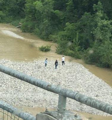 Dispersi Nel Natisone La Scoperta Su Una Delle Ragazze Cosa Si Sa