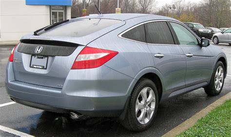 Honda Crosstour - Information and photos - MOMENTcar