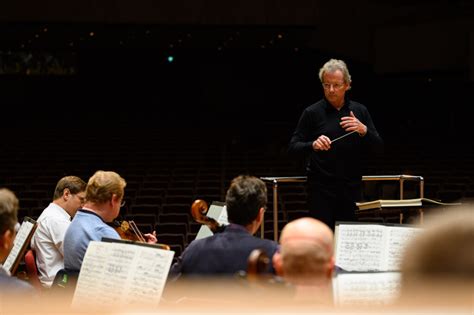 On Tour In Asia With The Vienna Philharmonic Franz Welser Moest