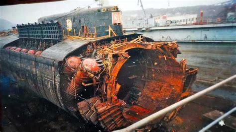 La Tragedia Del Submarino K 141 Kursk Ruso