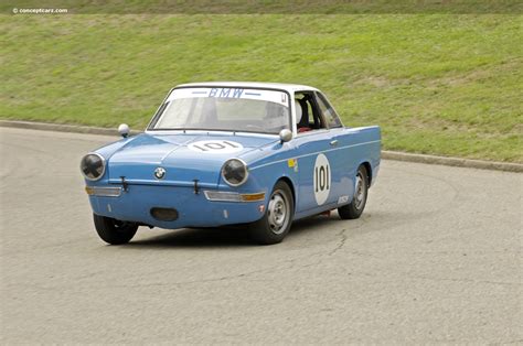 1960 BMW 700 - Information and photos - MOMENTcar