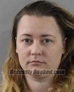 Recent Booking Mugshot For Lauren Beach In Polk County Florida