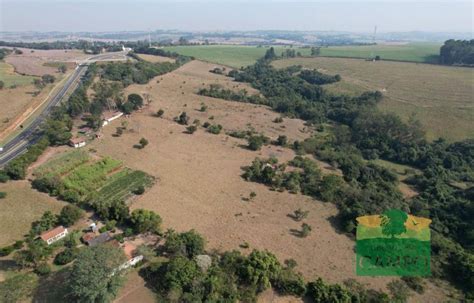 Fazenda Sítio na Rua Cândido Mota 9 Centro em Porto Feliz por R 2