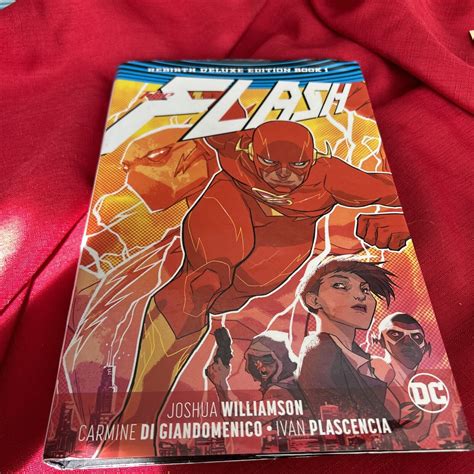 Flash The Rebirth Deluxe Edition Book 1 Hardcover HC First Edition Dust