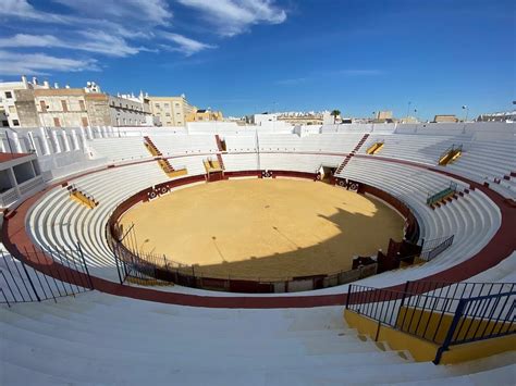 LA PLAZA DE TOROS DE LA ISLA CUMPLE 150 AÑOS Andalucía Información