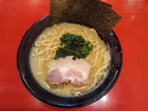 『豚骨醤油ラーメン730円』横浜家系ラーメン 真誠家 つつじヶ丘店のレビュー ラーメンデータベース