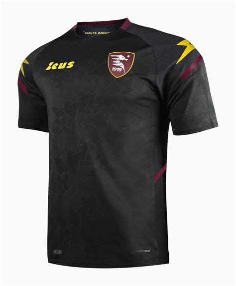 Salernitana 2021-22 Third Kit