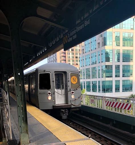 MTA NYCT Astoria Ditmars Blvd Bound N Train At Queensboro Plaza New