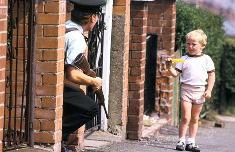 Belfast Kids During 80s Troubles Belfast Live