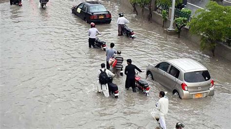 Light Heavy Rain Continues In Areas Of Punjab