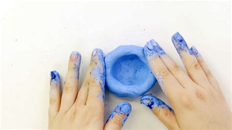 How to: colour air drying clay with acrylic paint – Mont Marte Global