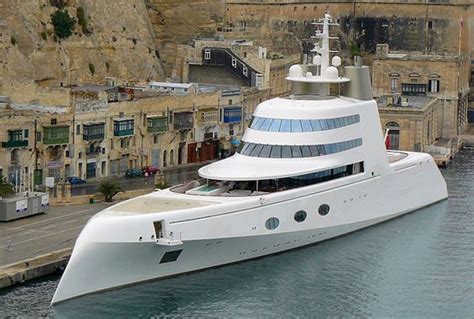 Top Des Plus Grands Yachts Du Monde Et Les Plus Chers En