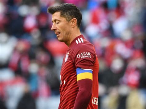 Lewandowski Rompe Contrato Huawei Por Situa O Na Ucr Nia Folha Pe