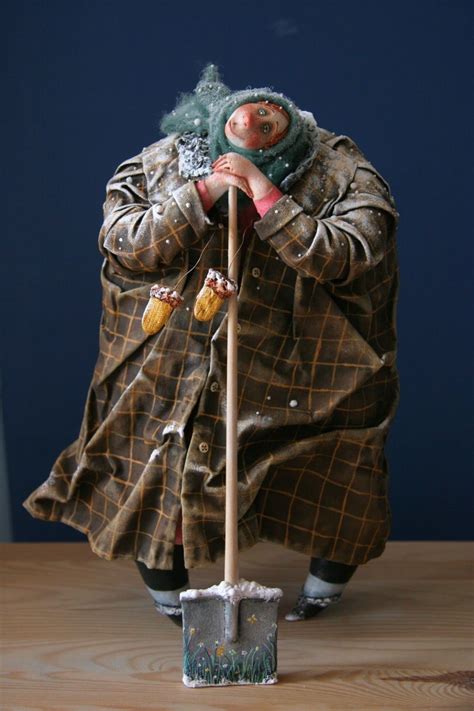 Humor in dolls. Dolls with humor. - TheDailyDollNews