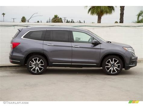 Honda Pilot Touring Modern Steel Metallic Effie Halette