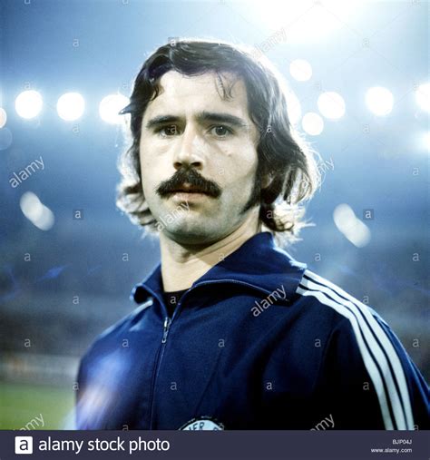 Gerd Muller Bayern Munich Stock Photos & Gerd Muller Bayern Munich ...