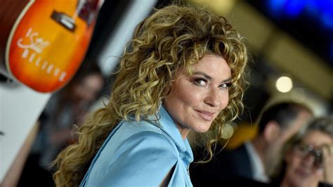 See Shania Twain 56 Stun In A Bedazzled Bra And A Psychedelic Mini Dress