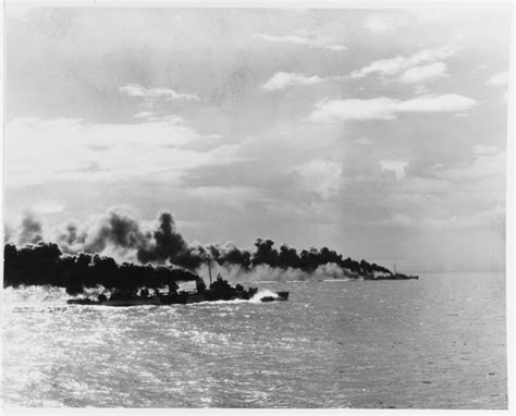 Battle Of Leyte Gulf October 1944 Uss Herman Dd 532 And A Destroyer