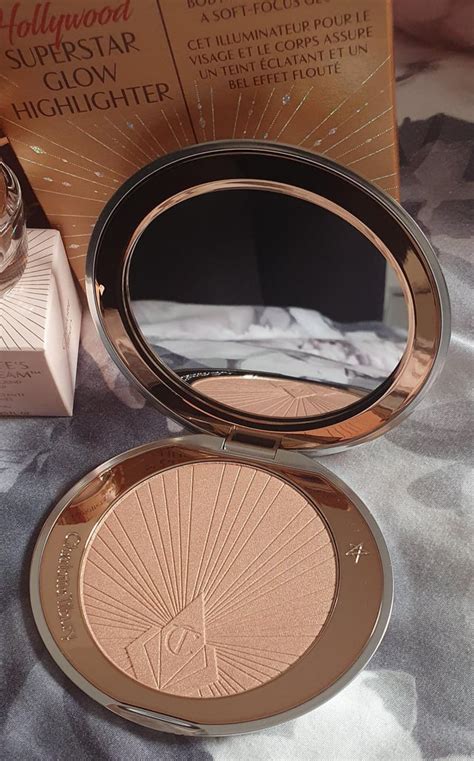 Charlotte Tilbury Hollywood Superstar Glow Highlighter Cleanmakeup