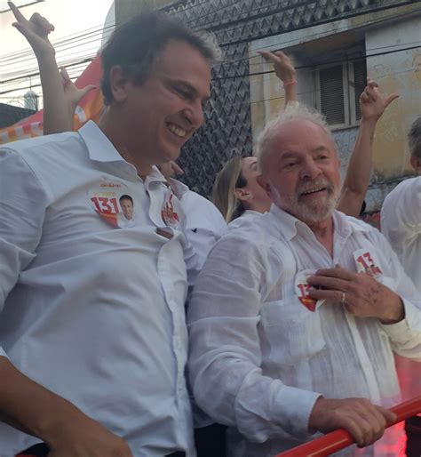 Ao Lado De Camilo E Elmano Lula Realiza Carreata Pelo Centro De