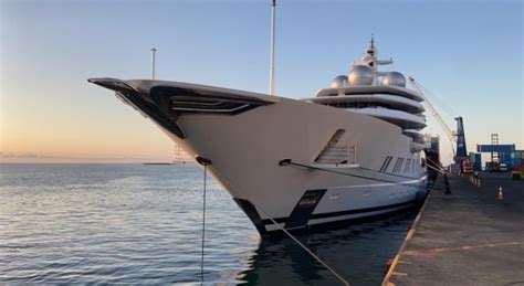 SuperyachtNews.com - Business - Amadea owner sued for millions