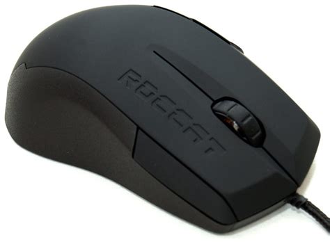 Roccat Savu Mid-Size Hybrid Gaming Mouse Review | eTeknix