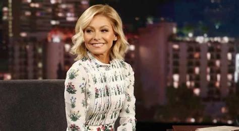 Kelly Ripa Shows Off Ripped Bikini Body In The Bahamas See The Pic