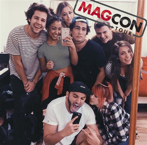 Fotos Y Videos De David Dobrik Daviddobrik Vlog Squad David