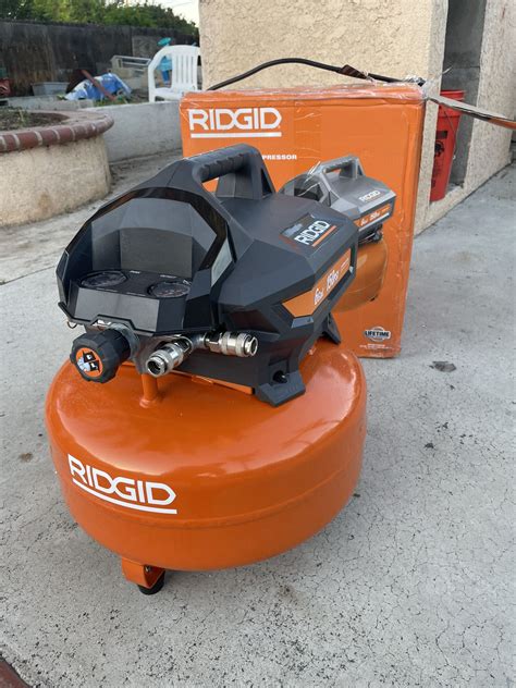 Ridgid 6 Gal Portable Electric Pancake Air Compressor For Sale In Covina Ca Offerup