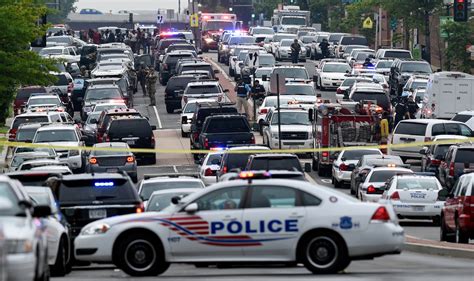 Police Find No Signs Of Shooting After Washington Navy Yard Lockdown